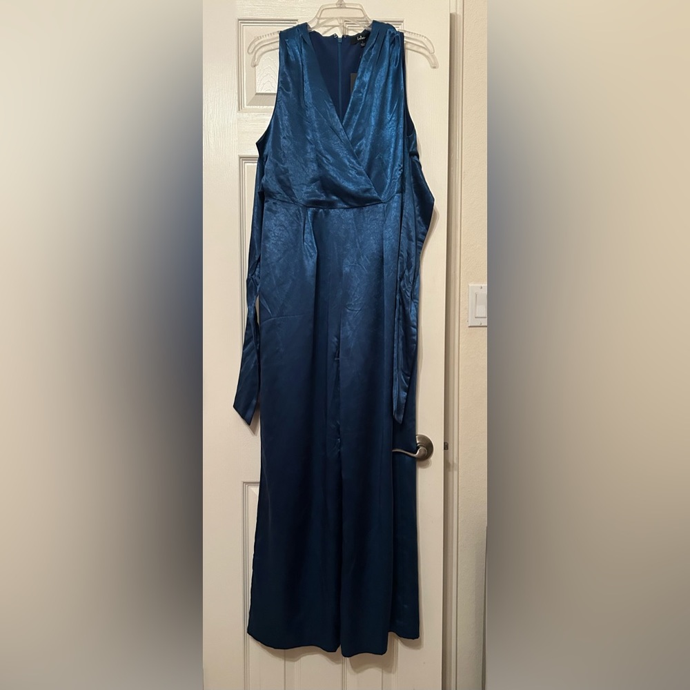 Lulu's satin jumpsuit. Never worn.